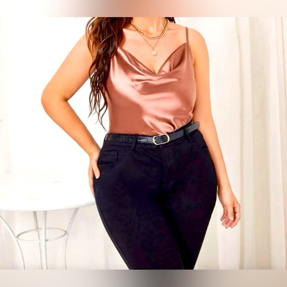 (NWOT) ** Coffee Camisole - Picture 6 of 10